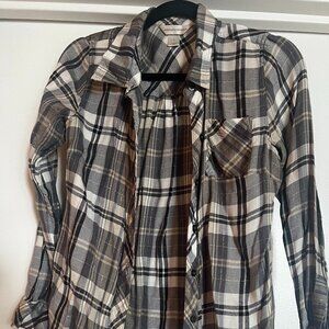 CHRISTOPHER & BANKS Plaid Button Down